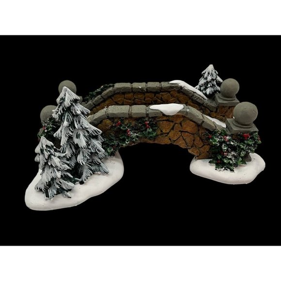 Dept. 56 Village Stone Footbridge #52646 In Original Box - Picture 5 of 14